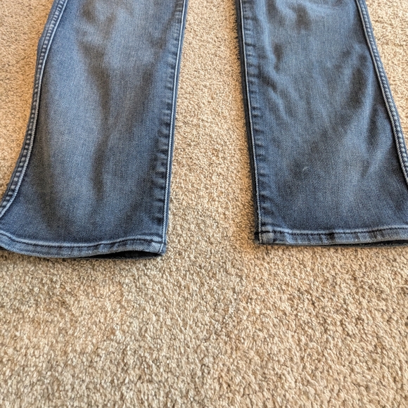 Banana Republic Traveler 33x32 Slim Distressed Style Jeans - Picture 5 of 8